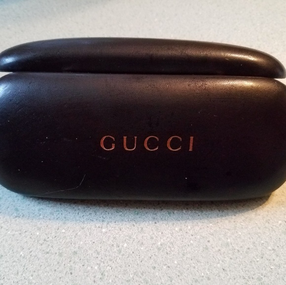 Authentic Gucci Sunglasses Case W/Cleaning Cloth - Picture 1 of 6